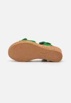 Gabor Plateausandalette - Verde 10 Gabor Plateausandalette - Verde -Gabor Schuhe Geschaft 4bb90afd6f07490bb6b437f8fea62e4b