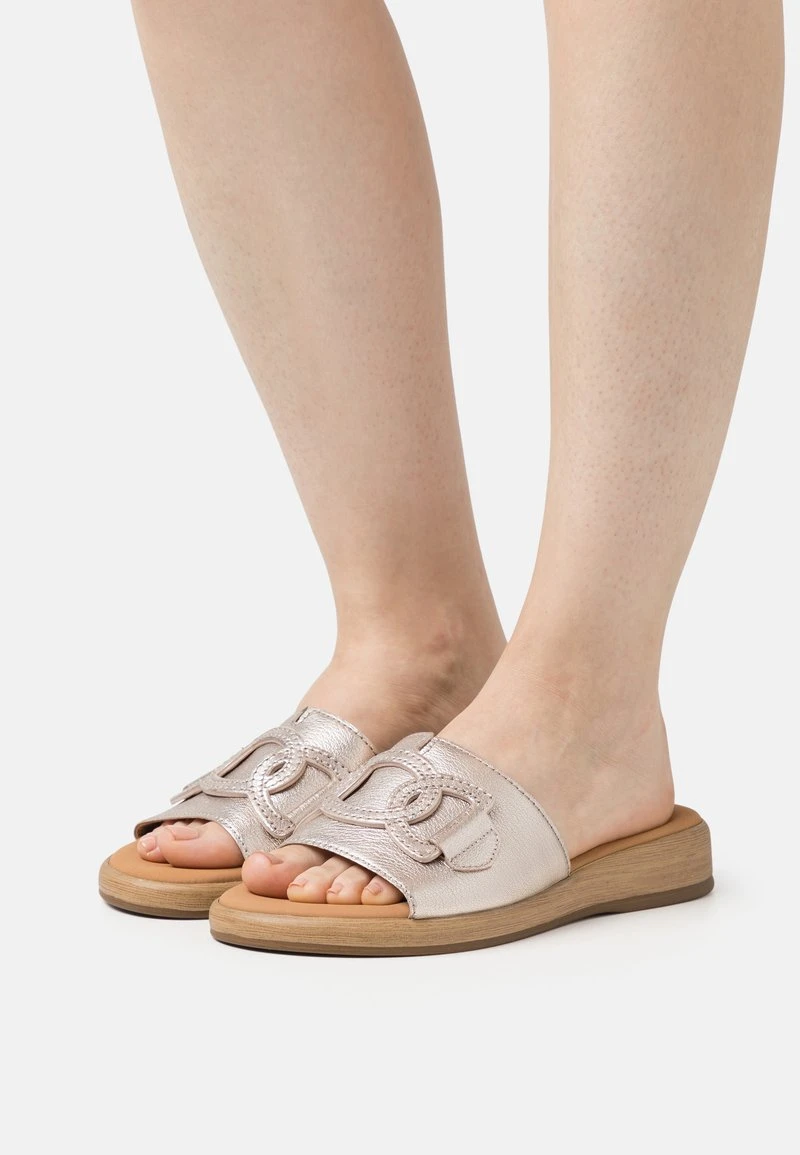 Gabor Comfort Pantolette Flach - Puder 1 Gabor Comfort Pantolette Flach - Puder