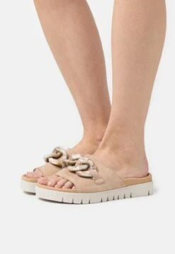 Gabor Pantolette Flach - Wei -Gabor Schuhe Geschaft 7adcdd23bce84afdbe9eaaf45856d7fd