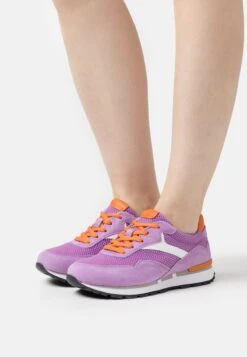 Gabor Comfort Sneaker Low - Dunkelflieder/weiß