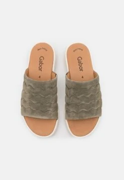 Gabor Pantolette Flach - Salvia 11 Gabor Pantolette Flach - Salvia -Gabor Schuhe Geschaft d24b0b19d3a5483e9cc8f979b36288fb