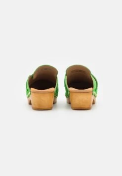 Gabor Clogs - Verde 9 Gabor Clogs - Verde -Gabor Schuhe Geschaft f153b530b80d4c0aa9b80f9855555bbb